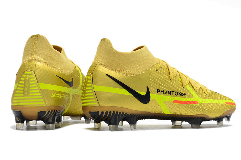 נעלי כדורגל לגברים Nike Phantom GT2 High-Top זהב