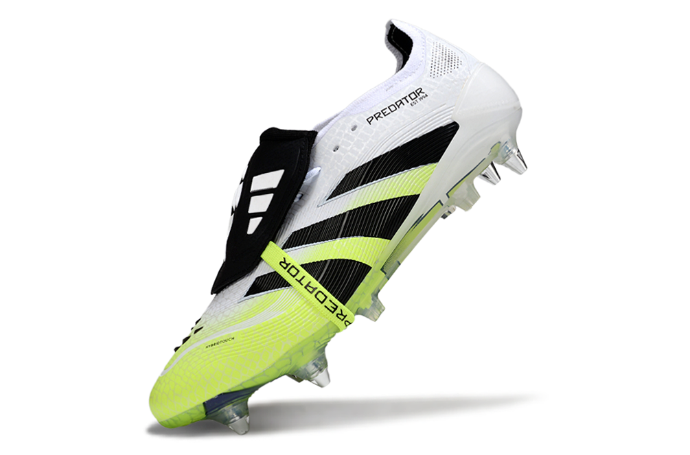 נעלי כדורגל לגברים Adidas Predator 25