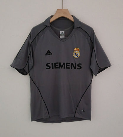 חולצת רטרו ריאל מדריד חוץ שניה עונת 2005/2006