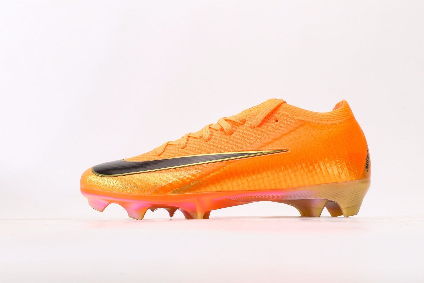 נעלי כדורגל לגברים Nike Mercurial Vapor 16 Elite