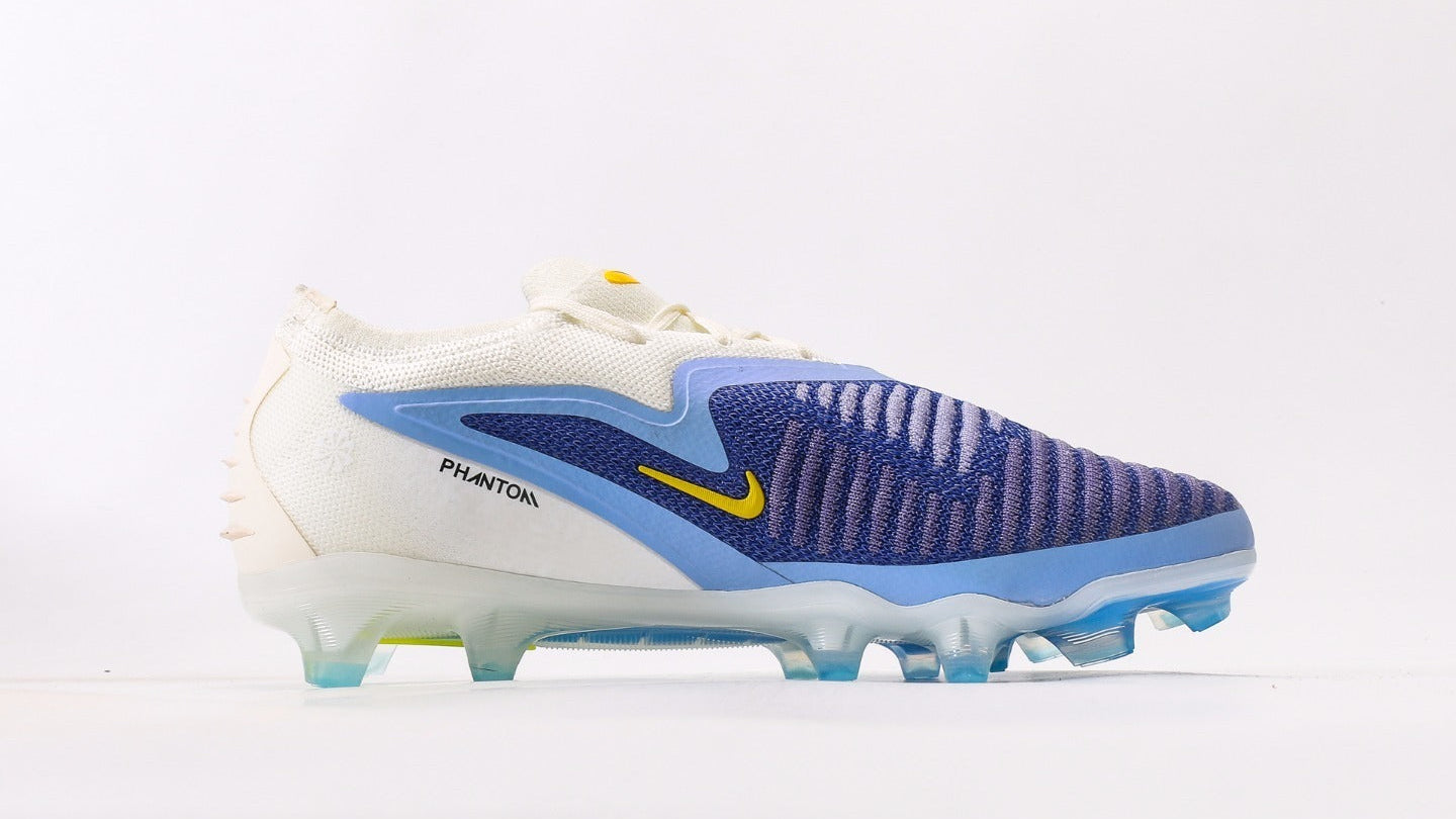 נעלי כדורגל לגברים Nike Phantom 6 Elite סגול לבן