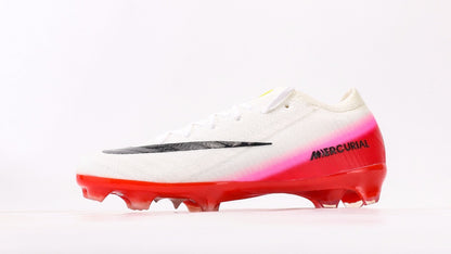 נעלי כדורגל לגברים Nike Phantom 6 Elite לבן אדום