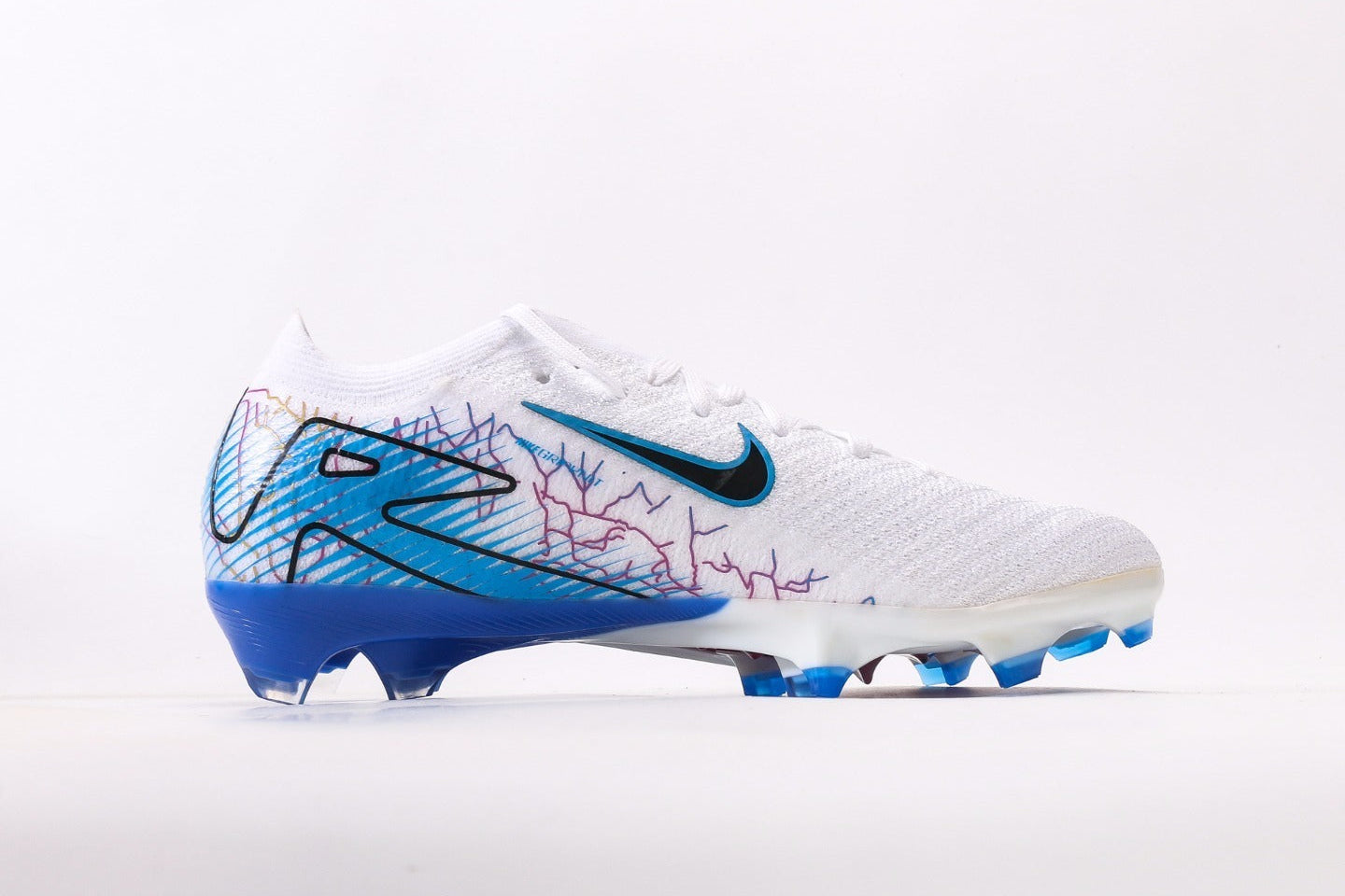 נעלי כדורגל לגברים Nike Mercurial Vapor 16 Elite